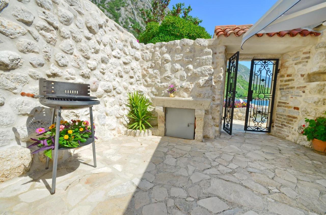 Ferienwohnung Tau Mir I Dobro Kotor Exterior foto